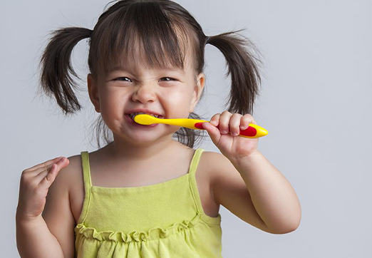 When and How to Start Brushing Your Child’s Teeth